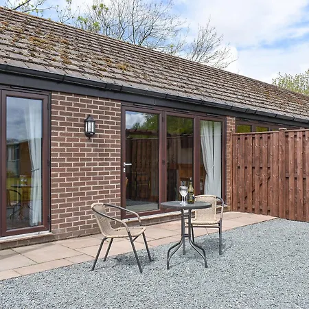 The Willows Hambleton Exterior photo